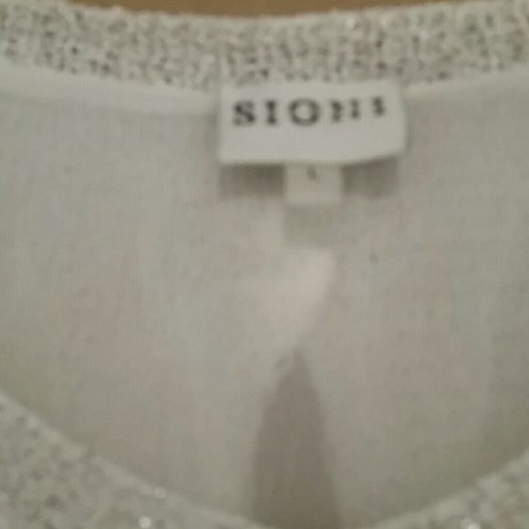 Light weight lined sweater with mini sequin detail - Picture 2 of 6